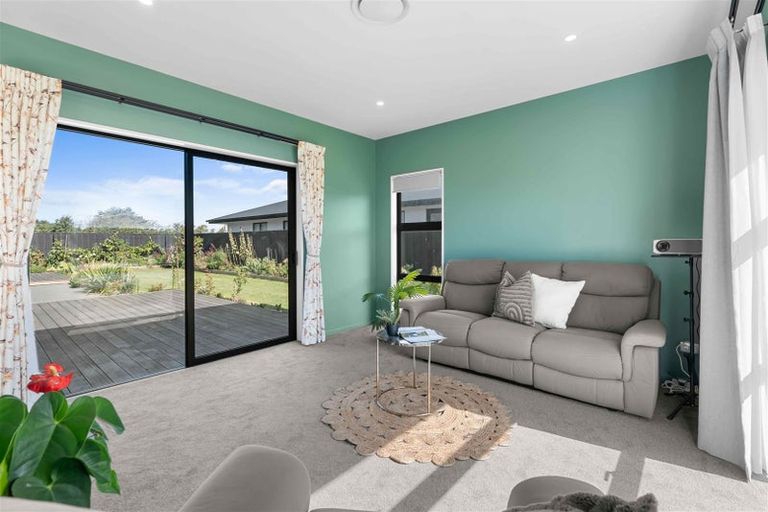 Photo of property in 4 Tussle Grove, Halswell, Christchurch, 8025