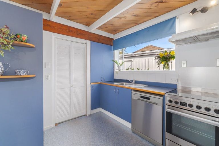 Photo of property in 36 Ranui Crescent, Diamond Harbour, Lyttelton, 8971