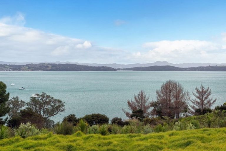 Photo of property in 17 Kohatu Roa Way, Mahurangi East, Warkworth, 0982