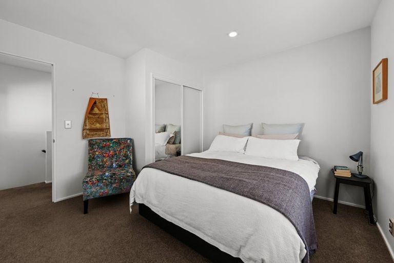 Photo of property in 35b Holly Road, St Albans, Christchurch, 8014