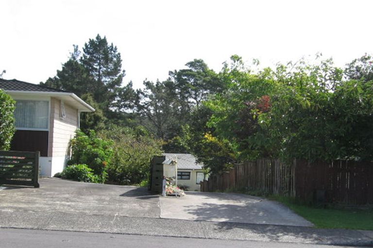 Photo of property in 59 Allington Road, Massey, Auckland, 0614