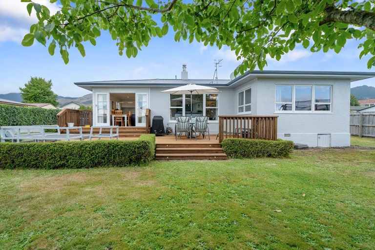 Photo of property in 17 Edward Street, Richmond, 7020