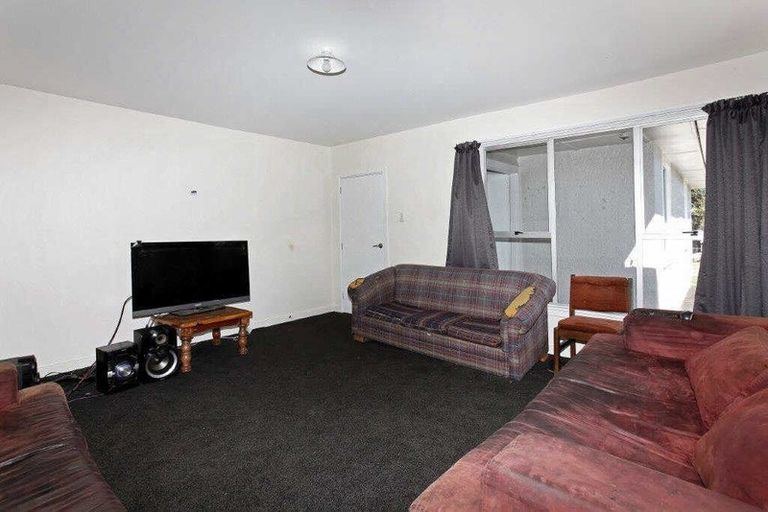 Photo of property in 46 Balgay Street, Upper Riccarton, Christchurch, 8041