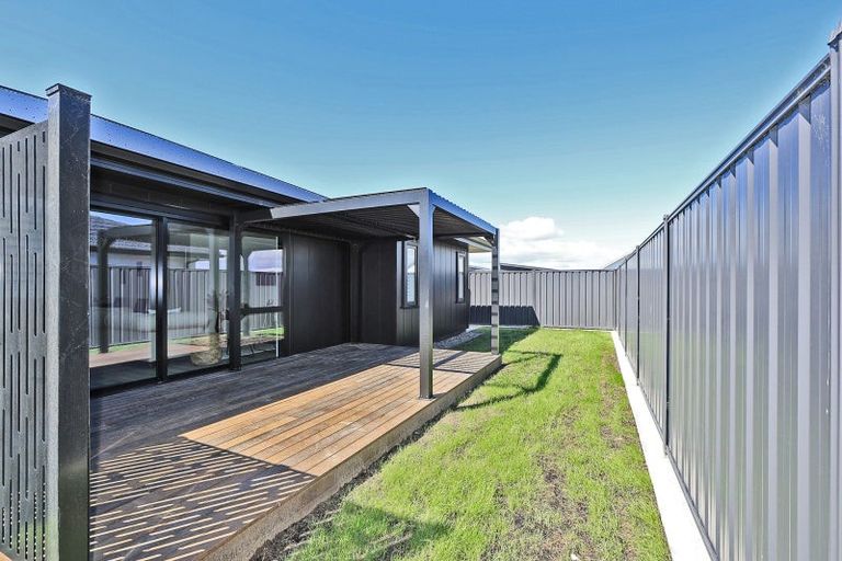 Photo of property in 33 Kenny Road, Meeanee, Napier, 4110
