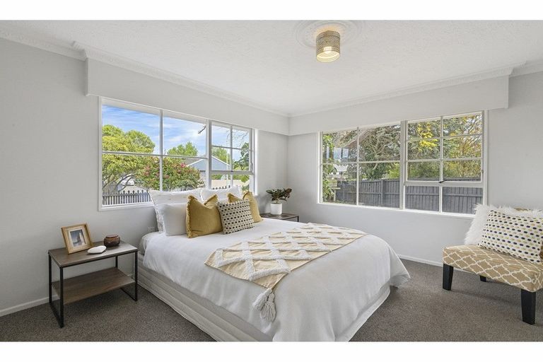 Photo of property in 24 Heathglen Avenue, Parklands, Christchurch, 8083