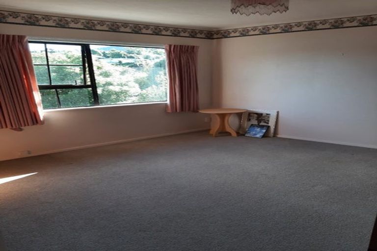 Photo of property in 85b Oxford Street, Tawa, Wellington, 5028