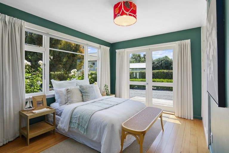 Photo of property in 63 Ngaio Street, Saint Martins, Christchurch, 8022