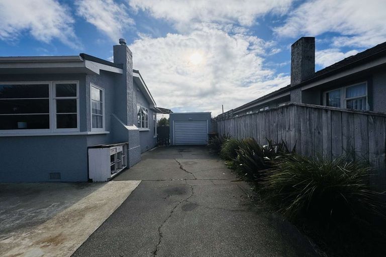 Photo of property in 21 Vernon Avenue, Takaro, Palmerston North, 4412