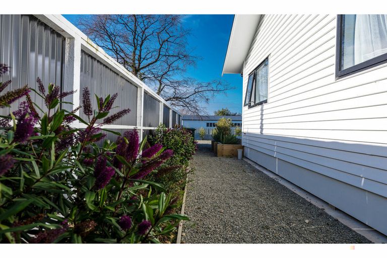 Photo of property in 11 Exeter Street, Waimate, 7924