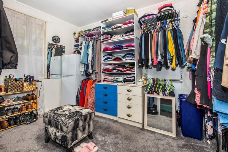 Photo of property in 81 Arimu Road, Papakura, 2110