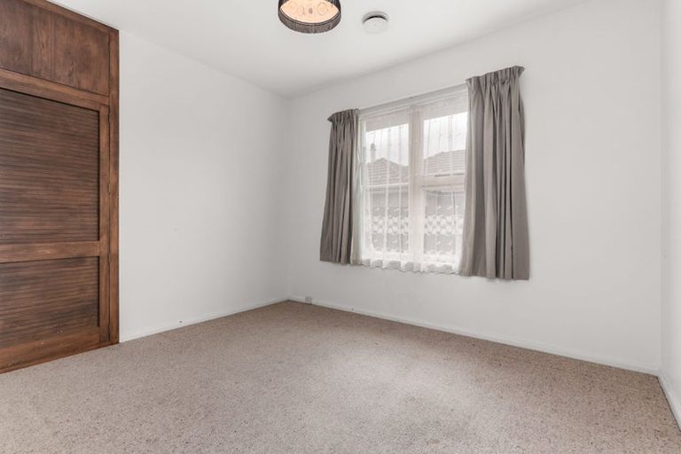 Photo of property in 10 Haslett Place, Upper Riccarton, Christchurch, 8041