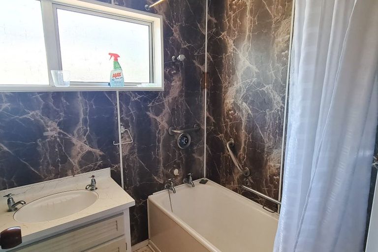 Photo of property in 17 Manawa Avenue, Raumati Beach, Paraparaumu, 5032