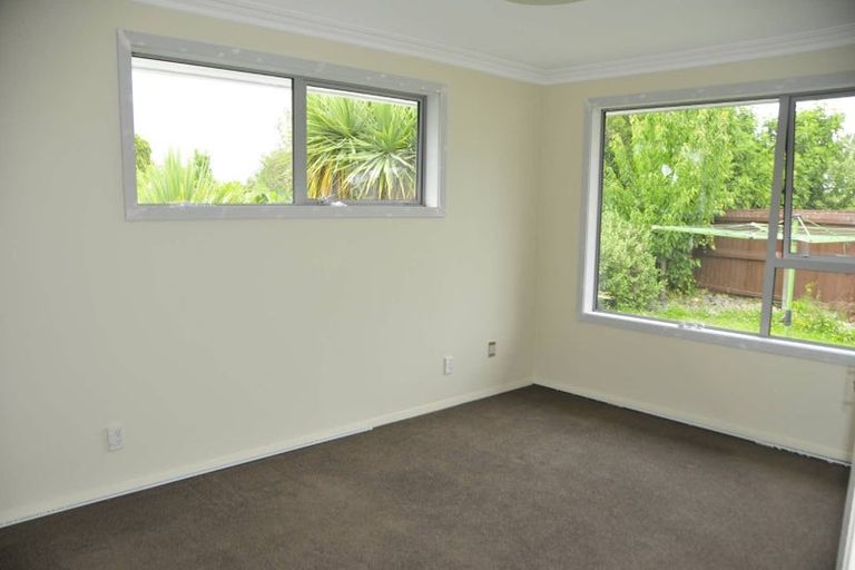 Photo of property in 6a Deepdale Street, Burnside, Christchurch, 8053
