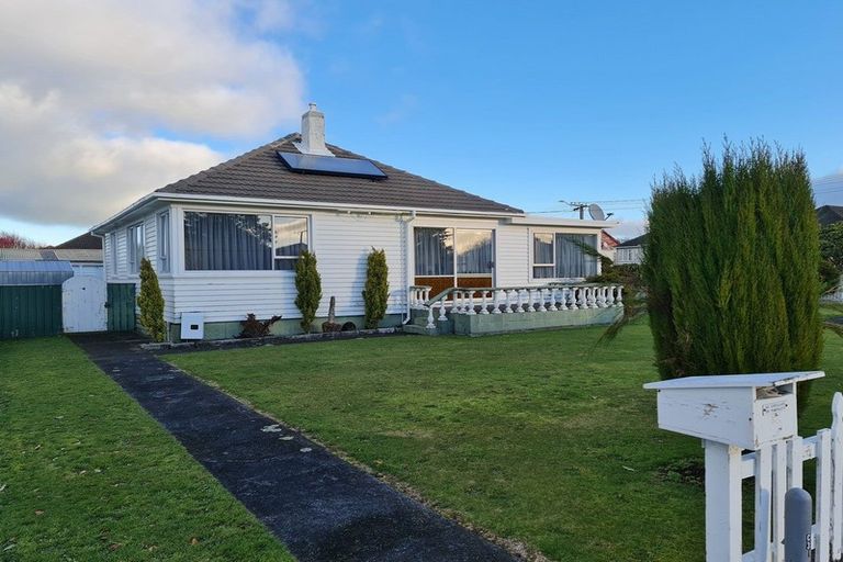 Photo of property in 5 Olivia Street, Stratford, 4332