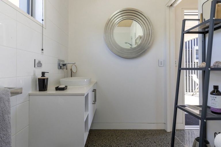 Photo of property in 12 Kurapoto Lane, Rainbow Point, Taupo, 3330