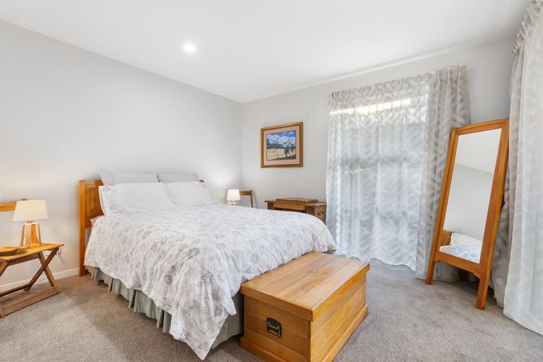 Photo of property in 61 Kamaka Crescent, Bridge Hill, Alexandra, 9320