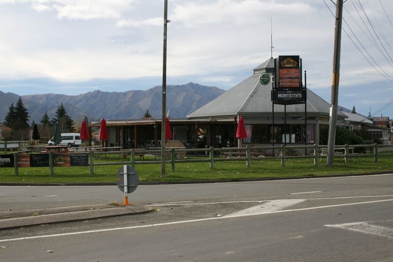 Photo of property in 4 Cirrus Place, Omarama, 9412