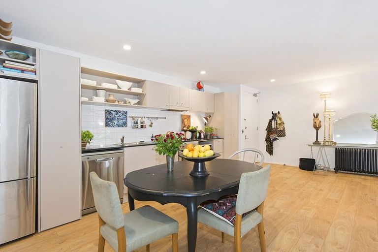 Photo of property in 1d/2 Dickens Street, Grey Lynn, Auckland, 1021
