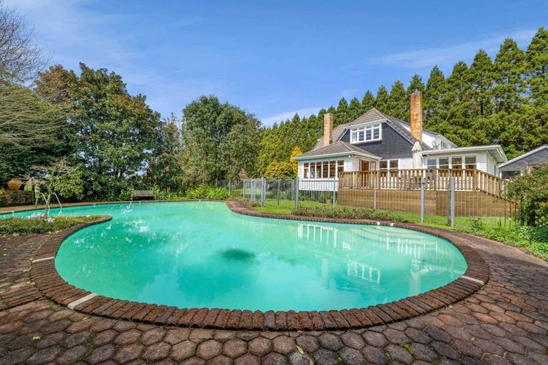 Photo of property in 140 Junction Road, Mangorei, New Plymouth, 4371