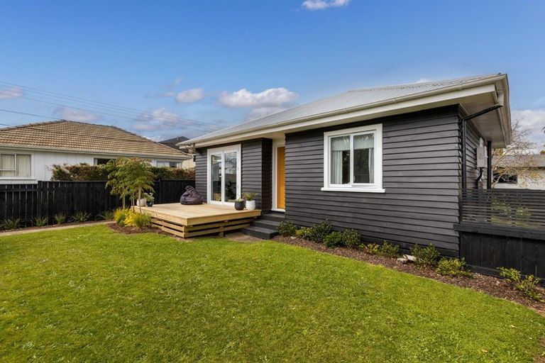 Photo of property in 3 Roto Street, Westown, New Plymouth, 4310