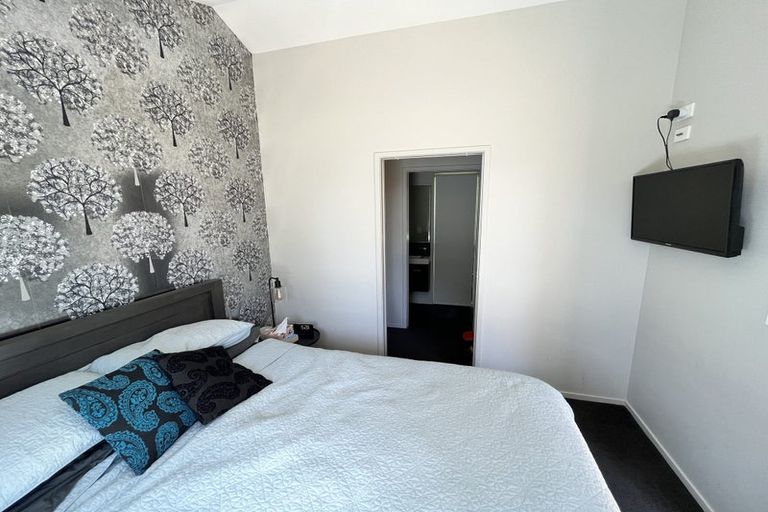 Photo of property in 45 Tuscan Lane, Martinborough, 5711