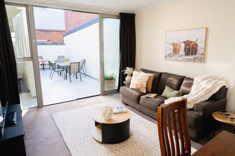 Photo of property in 237c Moray Place, Dunedin Central, Dunedin, 9016