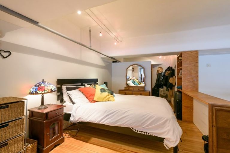 Photo of property in Stadium Garden Flats, 116/107 Thorndon Quay, Pipitea, Wellington, 6011