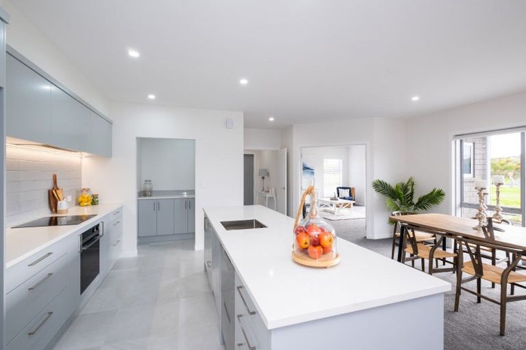 Photo of property in 35 Arihi Crescent, Frimley, Hastings, 4120