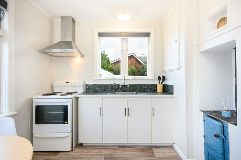 Photo of property in 6 Pharazyn Street, Feilding, 4702