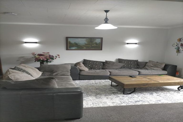 Photo of property in 6 Parkes Avenue, Saint Johns Hill, Whanganui, 4501