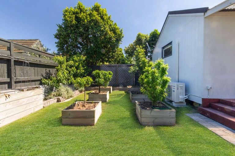 Photo of property in 366a Devonport Road, Tauranga South, Tauranga, 3112