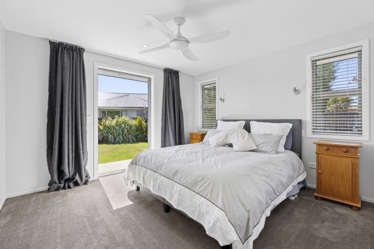Photo of property in 33 Sherwin Avenue, Albert Town, Wanaka, 9305