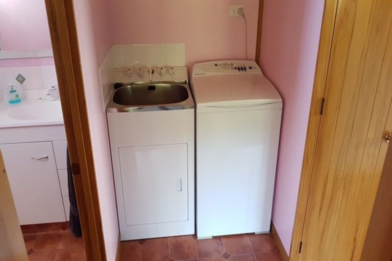 Photo of property in 751 La Fontaine Road, Harihari, 7884