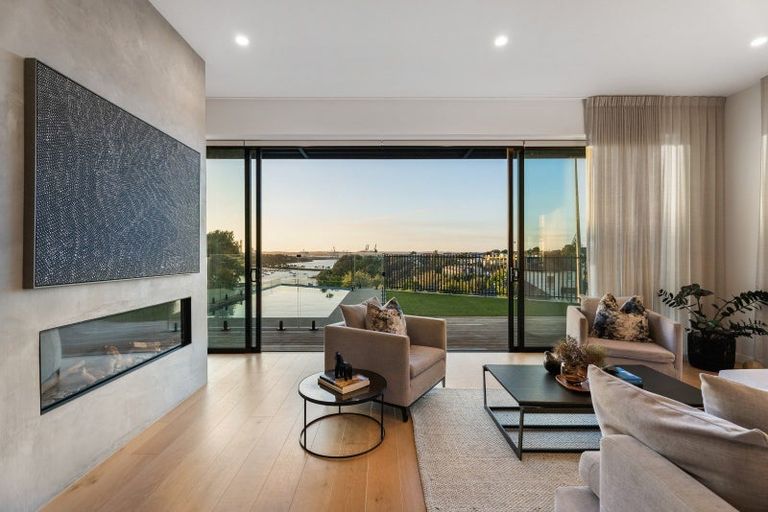 Photo of property in 26 Ngaiwi Street, Orakei, Auckland, 1071