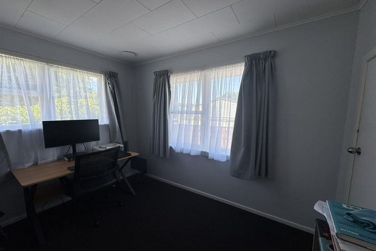 Photo of property in 1/54 Martin Street, Wallaceville, Upper Hutt, 5018