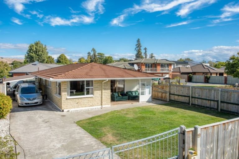 Photo of property in 19 Dillon Street, Blenheim, 7201