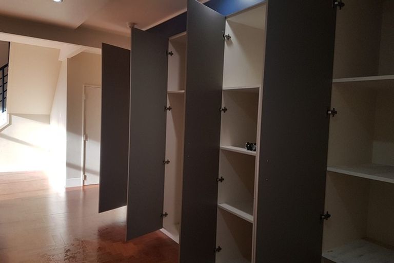 Photo of property in 13 Bruce Road, Glenfield, Auckland, 0629