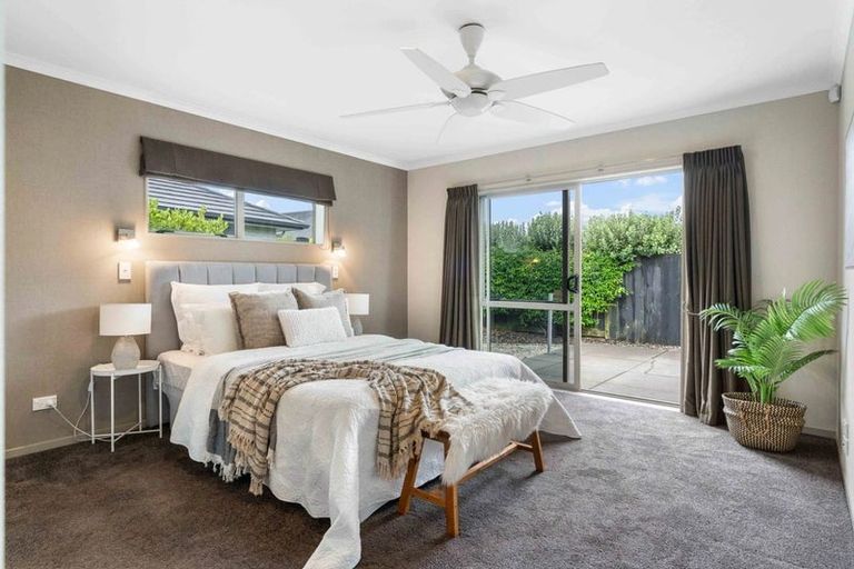 Photo of property in 32 Popata Close, Papamoa Beach, Papamoa, 3118