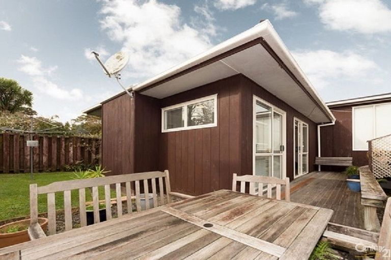 Photo of property in 46 Galsworthy Place, Bucklands Beach, Auckland, 2014