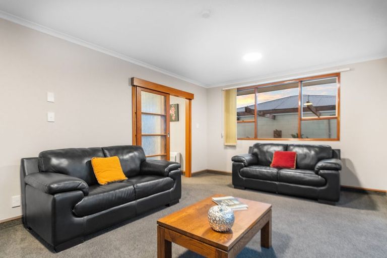 Photo of property in 123 Queenspark Drive, Parklands, Christchurch, 8083
