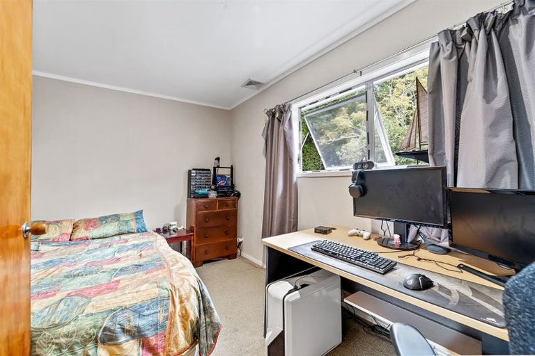 Photo of property in 12 Danbury Drive, Torbay, Auckland, 0630