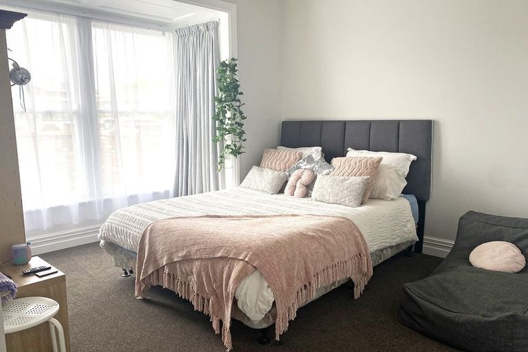 Photo of property in 54 Trafalgar Street, St Albans, Christchurch, 8014