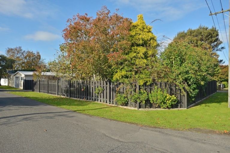 Photo of property in 25 Jellicoe Street, Greytown, 5712