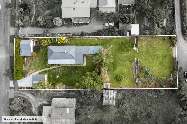 Photo of property in 1 Montrose Avenue, Culverden, 7392