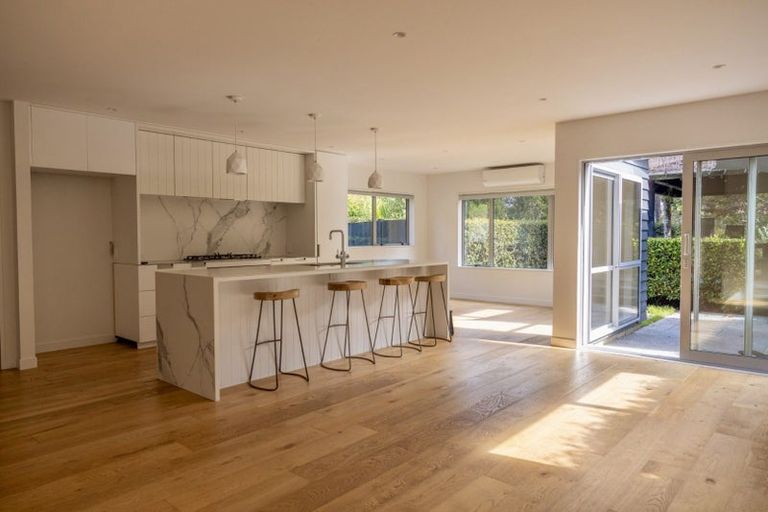 Photo of property in 22c Waipa Street, Birkenhead, Auckland, 0626