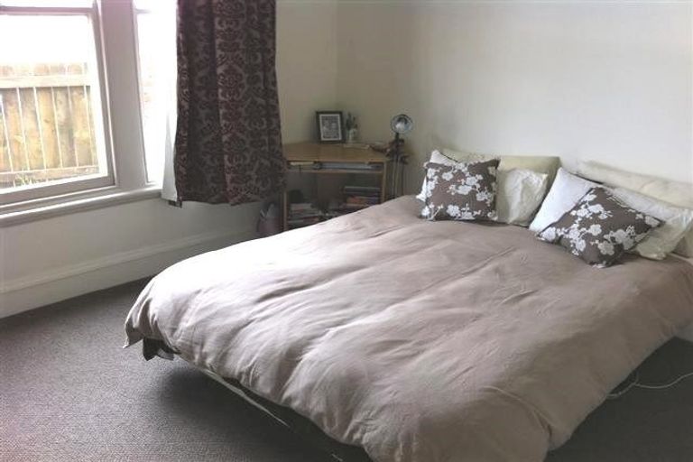 Photo of property in 374 Carrington Street, Upper Vogeltown, New Plymouth, 4310