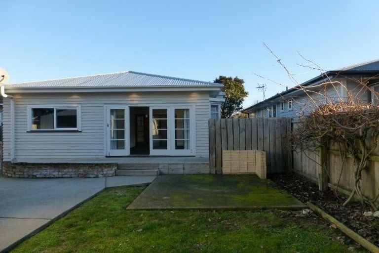 Photo of property in 55 Rhona Street, Linwood, Christchurch, 8062
