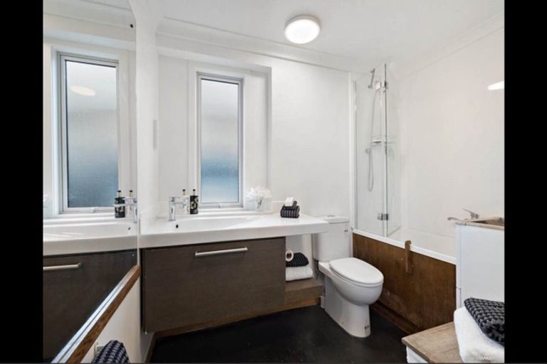 Photo of property in 314c Swanson Road, Henderson, Auckland, 0610