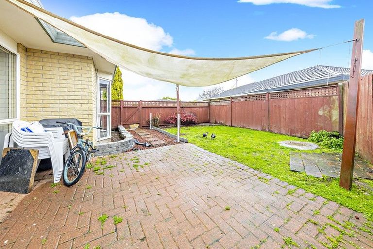 Photo of property in 30 Sheriff Place, Randwick Park, Auckland, 2105