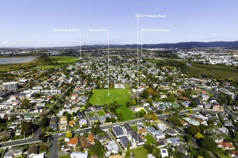 Photo of property in 3/27 Taikata Road, Te Atatu Peninsula, Auckland, 0610
